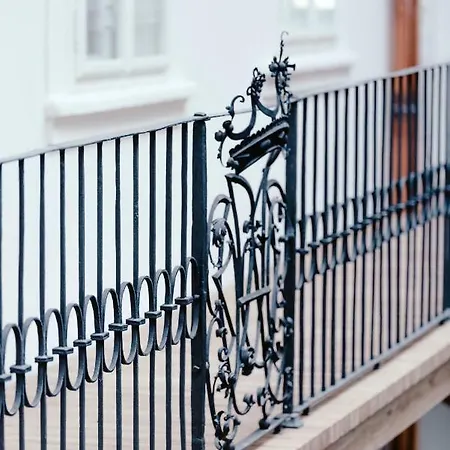 Luxury Zelny Trh 2
